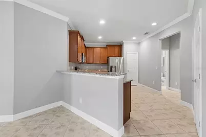 322 Mystic Falls Drive, Apollo Beach, FL 33572 - Photo 7