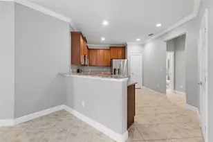 322 Mystic Falls Dr, Apollo Beach, FL 33572 - Photo 7