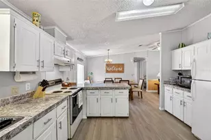 8552 W Peacock Ct, Homosassa, FL 34448 - Photo 19