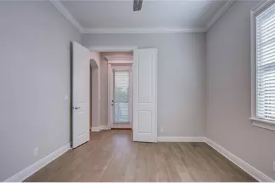 855 39th Avenue N, Saint Petersburg, FL 33703 - Photo 43