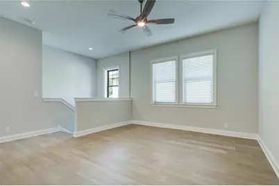 855 39th Avenue N, Saint Petersburg, FL 33703 - Photo 23