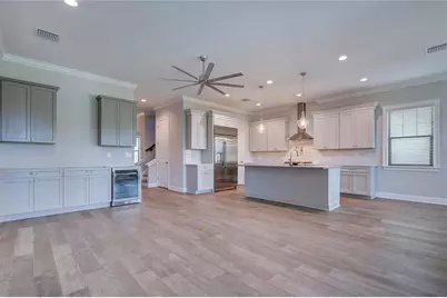 855 39th Avenue N, Saint Petersburg, FL 33703 - Photo 9