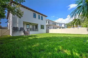 855 39th Ave N, Saint Petersburg, FL 33703 - Photo 3