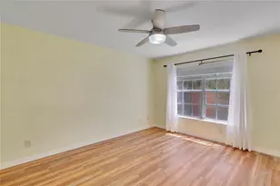 10200 Gandy Blvd N, Saint Petersburg, FL 33702 - Photo 13