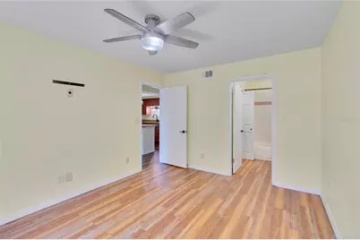 10200 Gandy Boulevard N #705, Saint Petersburg, FL 33702 - Photo 11