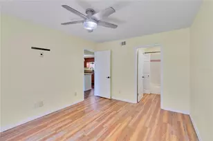 10200 Gandy Blvd N, Saint Petersburg, FL 33702 - Photo 11