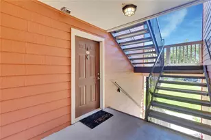 10200 Gandy Blvd N, Saint Petersburg, FL 33702 - Photo 3