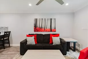 2073 Skimmer Ct W, Clearwater, FL 33762 - Photo 23
