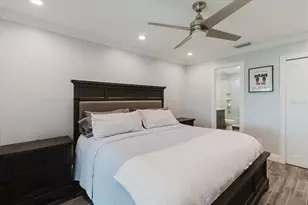 2073 Skimmer Ct W, Clearwater, FL 33762 - Photo 37