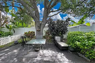 1172 Somerset Cir S, Dunedin, FL 34698 - Photo 31