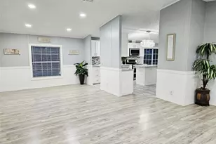 12119 Lamont Ave, New Port Richey, FL 34654 - Photo 15