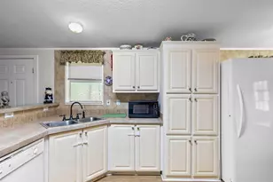 6548 Lake Irene Dr, Land O Lakes, FL 34638 - Photo 11