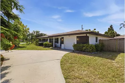 2051 Magnolia Drive, Clearwater, FL 33764 - Photo 5