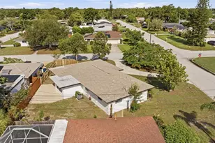 2051 Magnolia Dr, Clearwater, FL 33764 - Photo 49