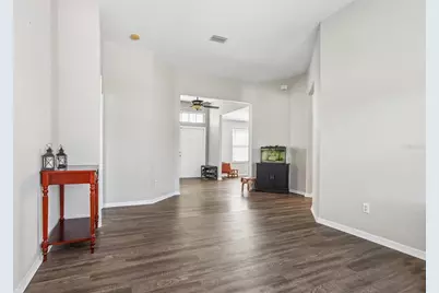 2206 Wooden Shoe Way, Plant City, FL 33567 - Photo 7
