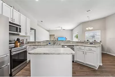 2206 Wooden Shoe Way, Plant City, FL 33567 - Photo 13