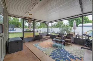 5937 13th Ave N, Saint Petersburg, FL 33710 - Photo 21
