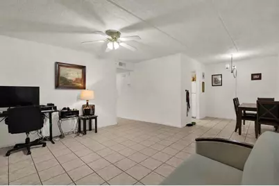 4701 Christa Court #341, Tampa, FL 33614 - Photo 9