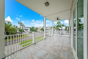 1700 Oyster Point Way, Palm Harbor, FL 34683 - Photo 31