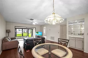 2556 Royal Pines Cir, Clearwater, FL 33763 - Photo 15