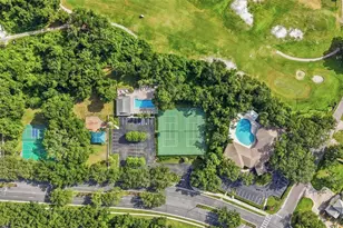 5553 Braddock Dr, Zephyrhills, FL 33541 - Photo 47