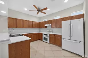 20931 Diamonte Dr, Land O Lakes, FL 34637 - Photo 7