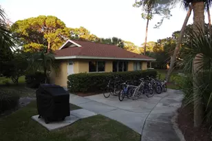 972 La Costa Cir, Sarasota, FL 34237 - Photo 15