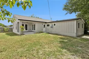 7211 Orpine Dr N, Saint Petersburg, FL 33702 - Photo 27