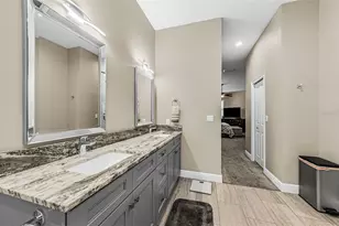 5250 Pinehurst Ct, Oldsmar, FL 34677 - Photo 37