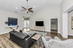 5250 Pinehurst Ct, Oldsmar, FL 34677 - Photo 13