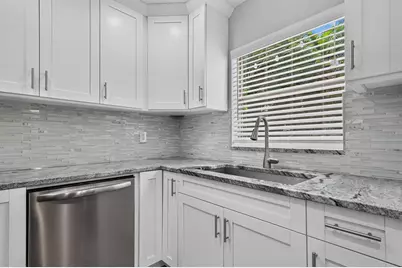 4014 W Land Avenue, Tampa, FL 33616 - Photo 11