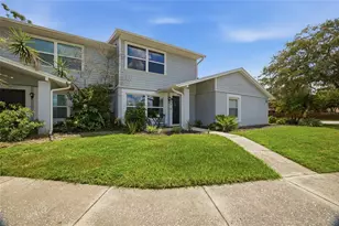 14713 Lake Forest Dr, Lutz, FL 33559 - Photo 3