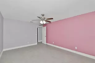 8433 Somerset Dr, Largo, FL 33773 - Photo 17