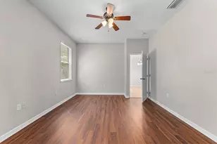 11920 Palm Bay Ct, New Port Richey, FL 34654 - Photo 11
