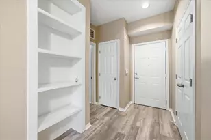 1910 E Palm Ave, Tampa, FL 33605 - Photo 11