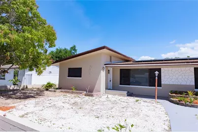 4946 Dr Martin Luther King Jr Street S, Saint Petersburg, FL 33705 - Photo 9
