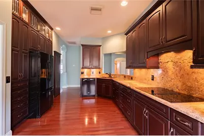 1761 Bonita Bluff Court, Ruskin, FL 33570 - Photo 9