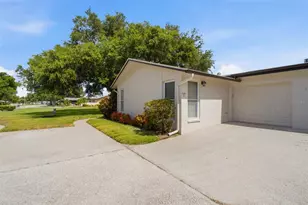 1335 Queen Anne Dr, Palm Harbor, FL 34684 - Photo 1