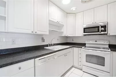 1335 Queen Anne Drive #C, Palm Harbor, FL 34684 - Photo 13