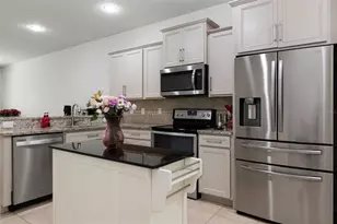 9213 Hillcroft Dr, Riverview, FL 33578 - Photo 7