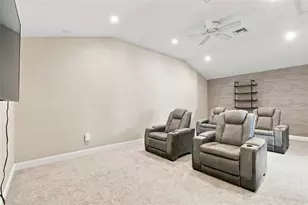 3335 Stonegate Falls Dr, Land O Lakes, FL 34638 - Photo 47