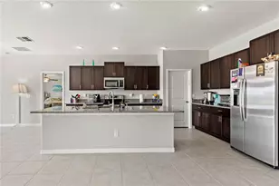 16561 Delia St, Wimauma, FL 33598 - Photo 7