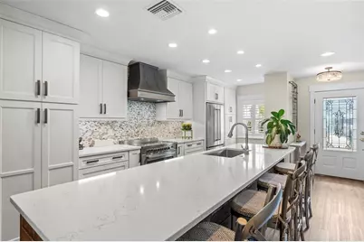 5013 S Elberon Street, Tampa, FL 33611 - Photo 9