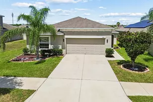 928 Zone Tailed Hawk Pl, Ruskin, FL 33570 - Photo 37