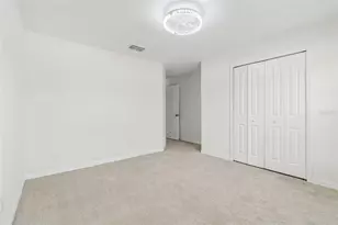 928 Zone Tailed Hawk Pl, Ruskin, FL 33570 - Photo 25