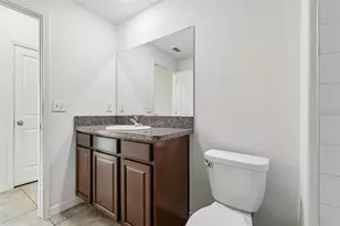 928 Zone Tailed Hawk Pl, Ruskin, FL 33570 - Photo 29