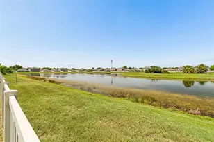 928 Zone Tailed Hawk Pl, Ruskin, FL 33570 - Photo 35