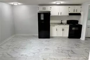 1104 E 140th Ave, Tampa, FL 33613 - Photo 1