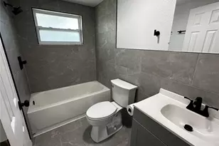 1104 E 140th Ave, Tampa, FL 33613 - Photo 11