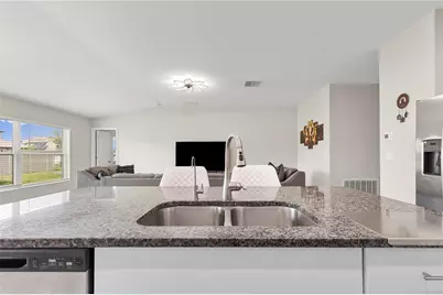 31664 Sun Kettle Loop, Wesley Chapel, FL 33545 - Photo 19